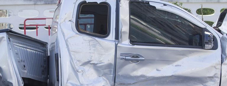 加州帕姆代爾羚羊谷高速公路半卡車事故中喪生的婦女