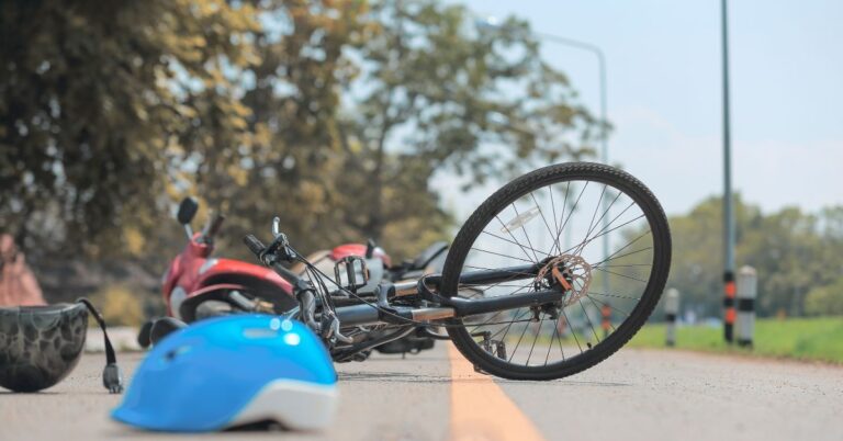棕櫚海岸男子在邦內爾附近騎自行車時遭遇兩車事故身亡